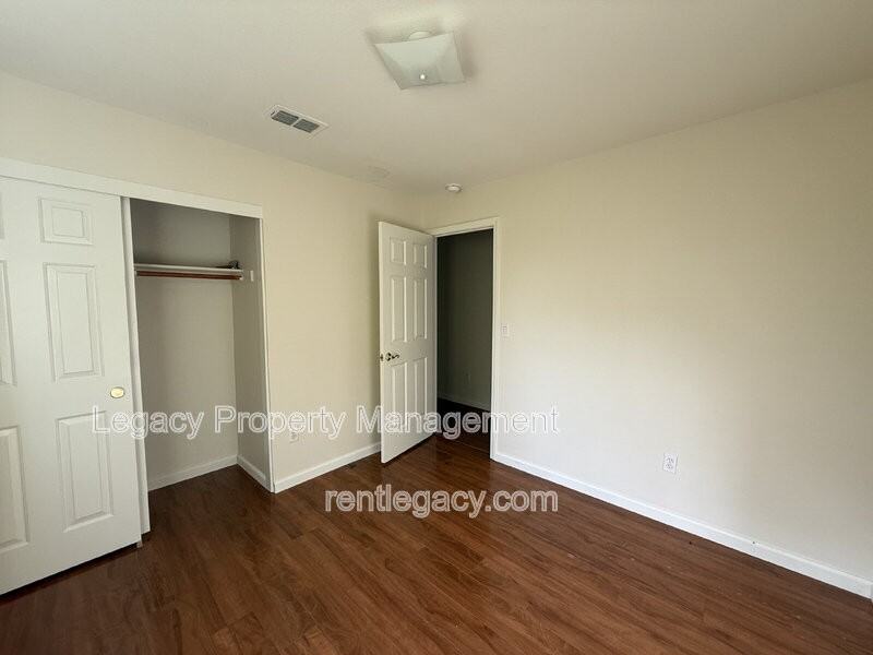 8183 Hanuman Ct - Photo 7 of 27