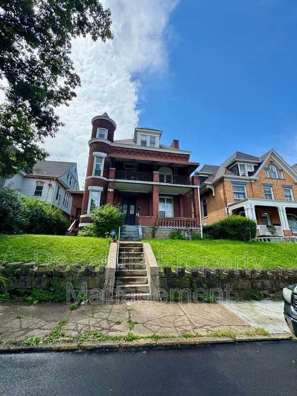 3541 California Ave #1 - Photo 2 of 50