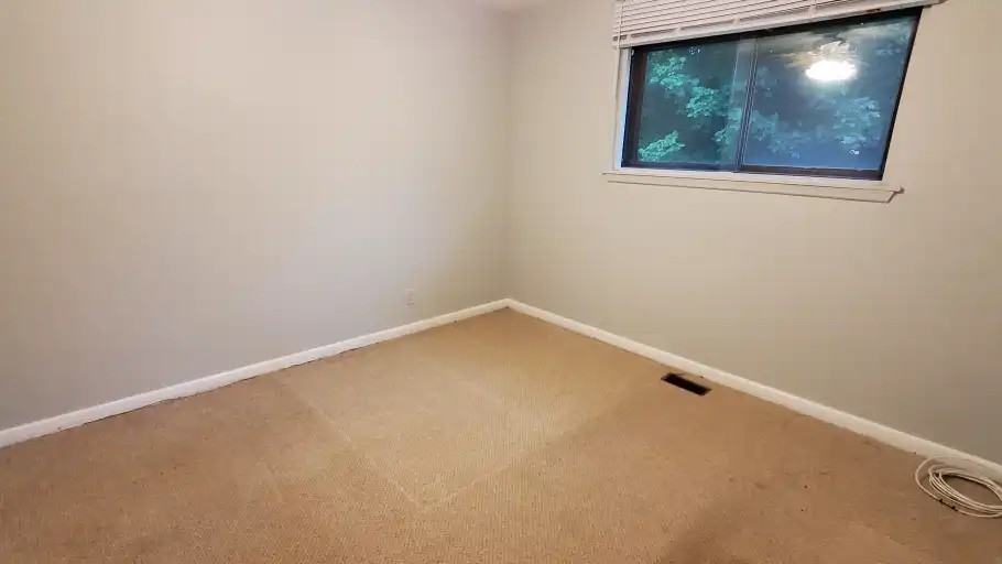 235 Wilson Rd N #1 - Photo 7 of 14