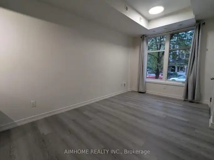 140 Broadview Ave #40 - Photo 2 of 9