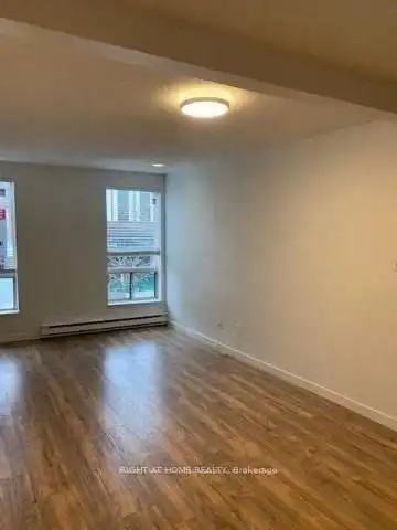 751 Queen St E #3 - Photo 4 of 5
