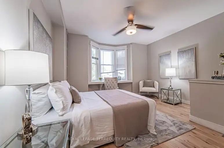 256 Boston Ave #B - Photo 2 of 17
