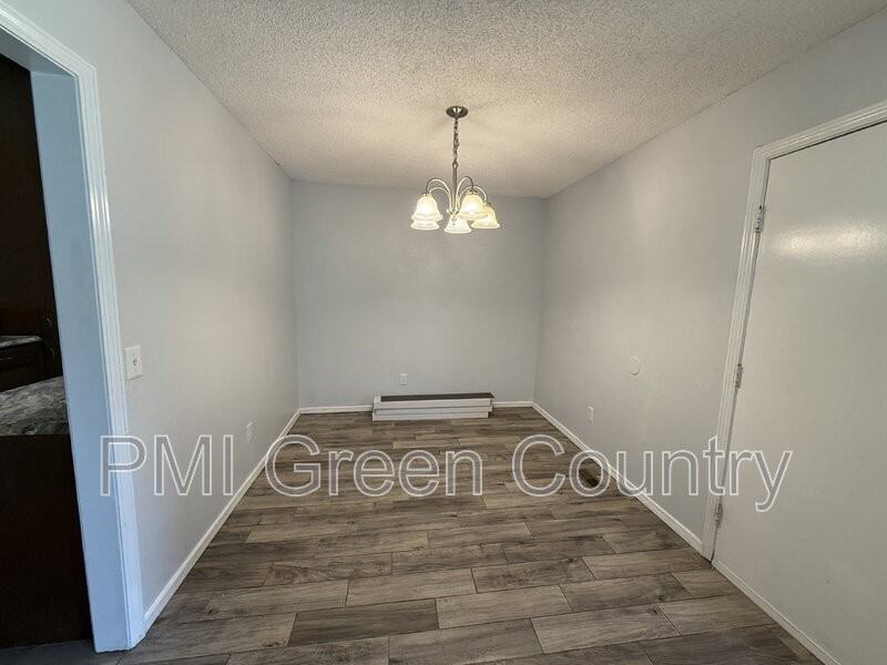 322 W Quantico St - Photo 4 of 14