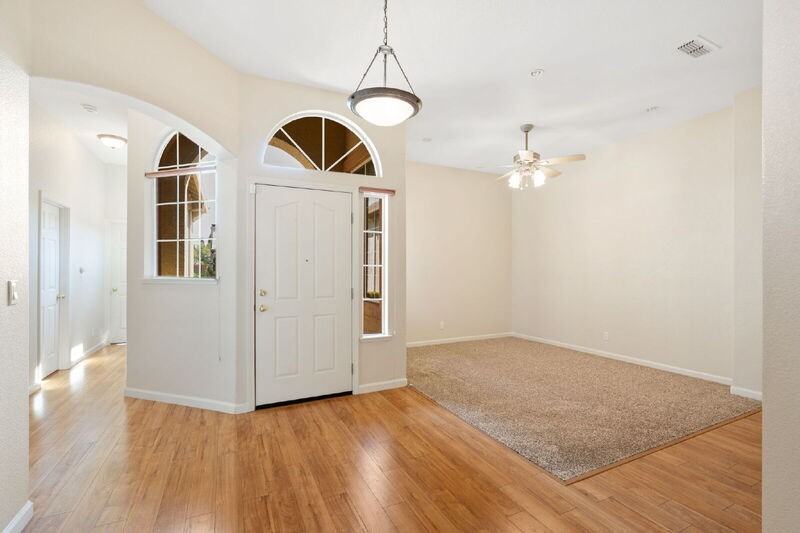 2347 Amber Falls Dr - Photo 4 of 19