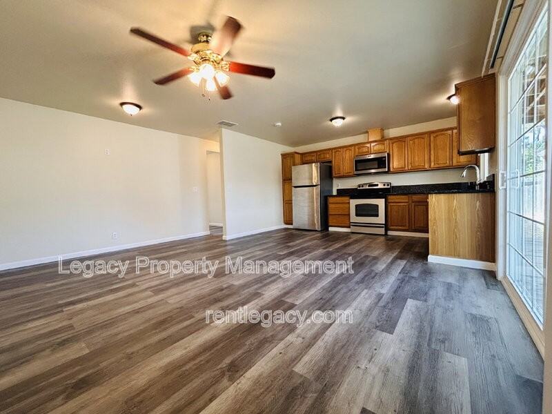 803 Blue Bill Way - Photo 6 of 24