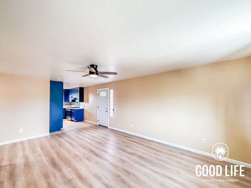 924 Georgia St - Photo 4 of 17