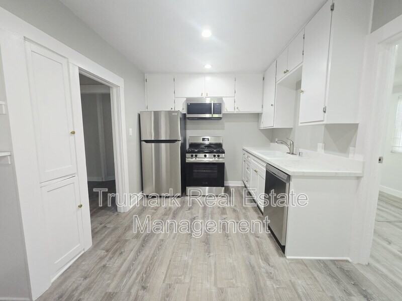 433 W Garfield Ave - Photo 7 of 27