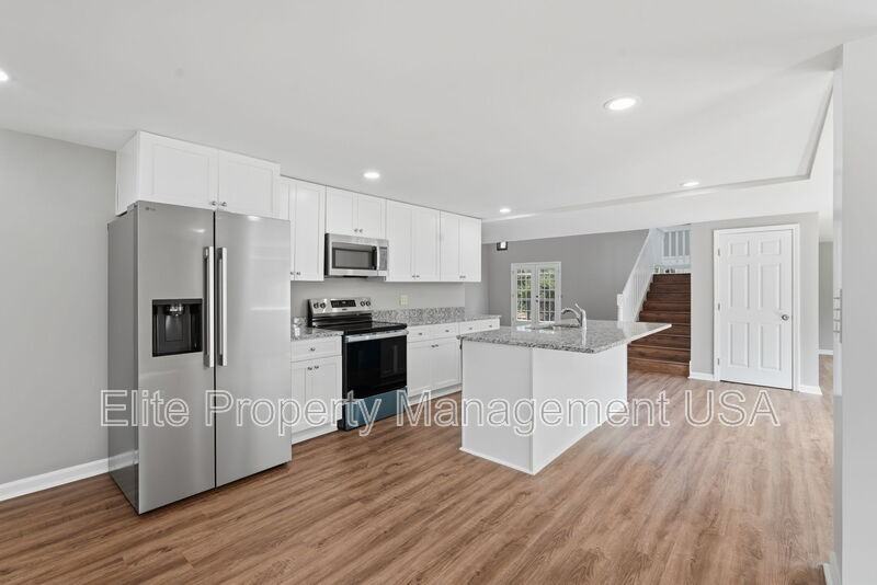 7134 Williams Rd - Photo 3 of 16
