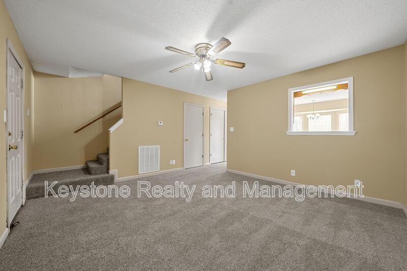 3252 Tower Dr - Photo 4 of 16