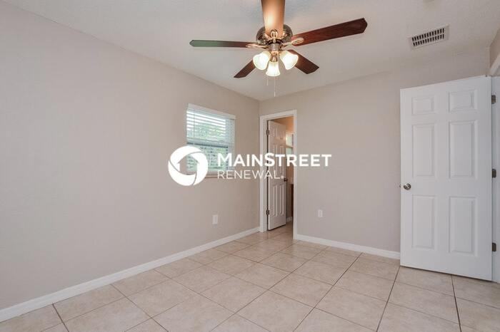 816 Valleydale Ave - Photo 5 of 16