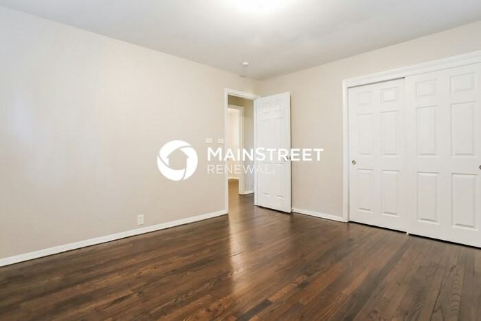 7810 E 113th St - Photo 6 of 16