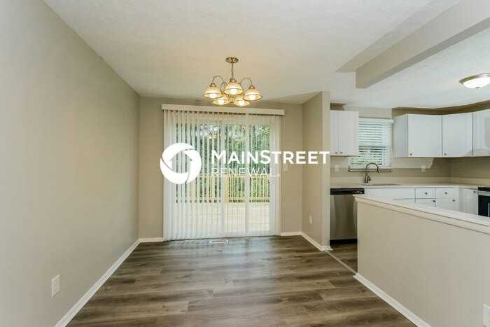 1533 Northaven Dr - Photo 7 of 17
