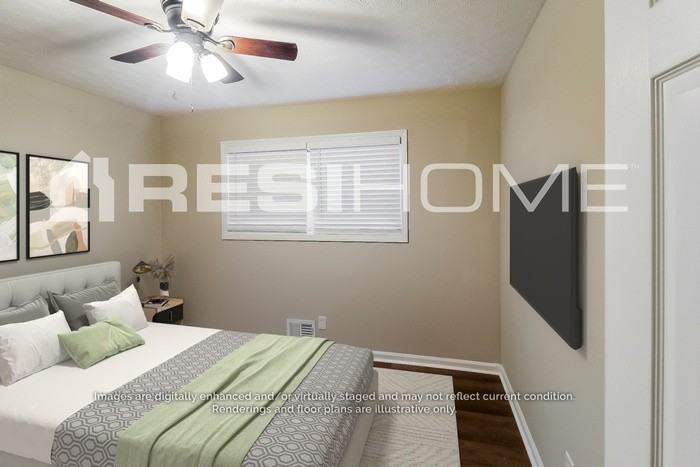 1092 Brook Ave - Photo 7 of 18