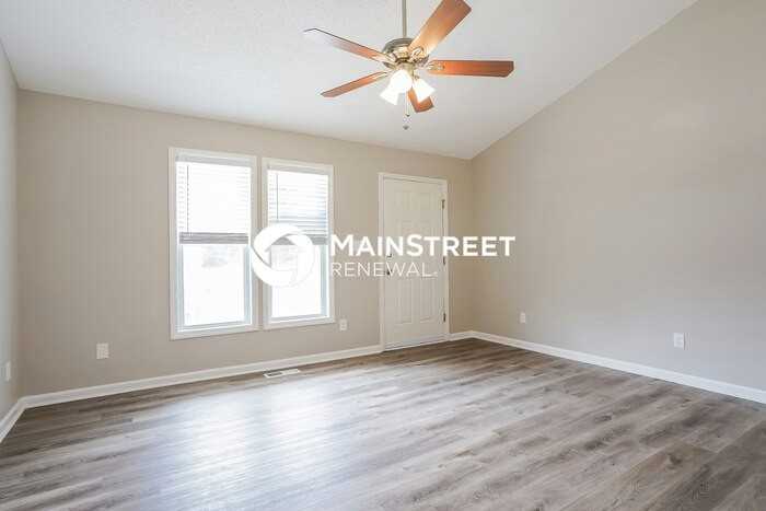 1402 Mandolin Pl - Photo 4 of 16