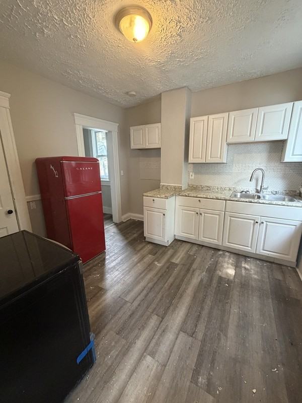 2355 E 86th St - Photo 2 of 9