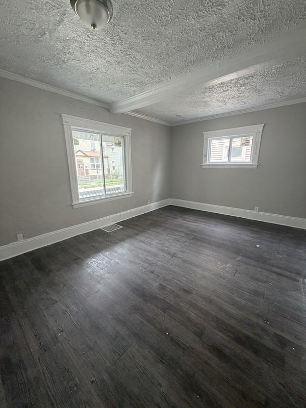 2355 E 86th St - Photo 4 of 9