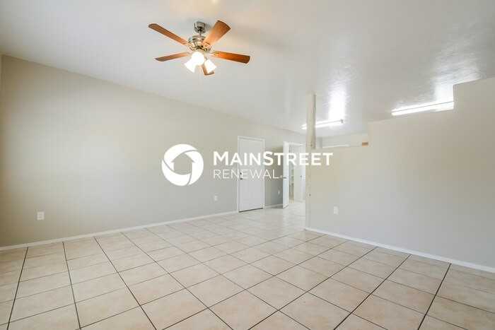 6314 S Cardinal Ave - Photo 3 of 16
