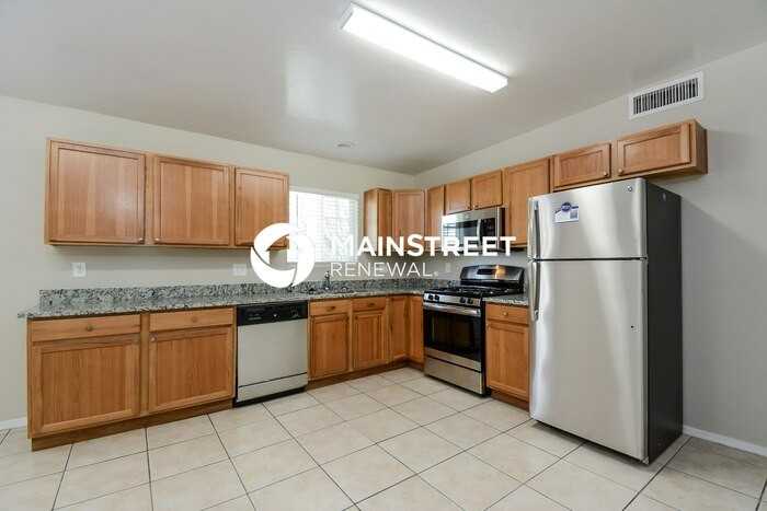 6314 S Cardinal Ave - Photo 6 of 16