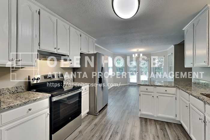 2630 Amber Creek Dr - Photo 6 of 21