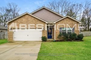 featured image of 102 Oak Terrace Ln