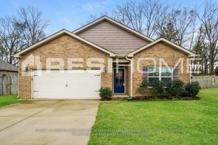 102 Oak Terrace Ln - Photo 1 of 1