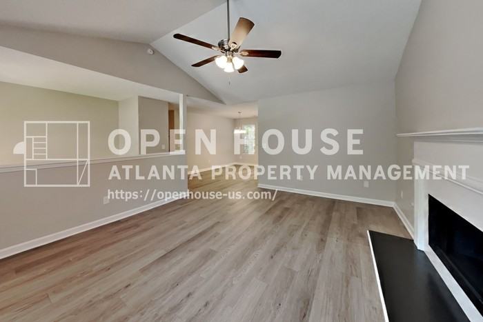 2928 Yukon Trl Nw - Photo 4 of 26