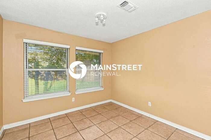7920 Katie Ln - Photo 6 of 19