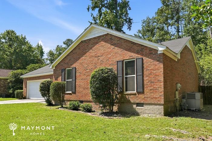 357 Forest Ct - Photo 4 of 13