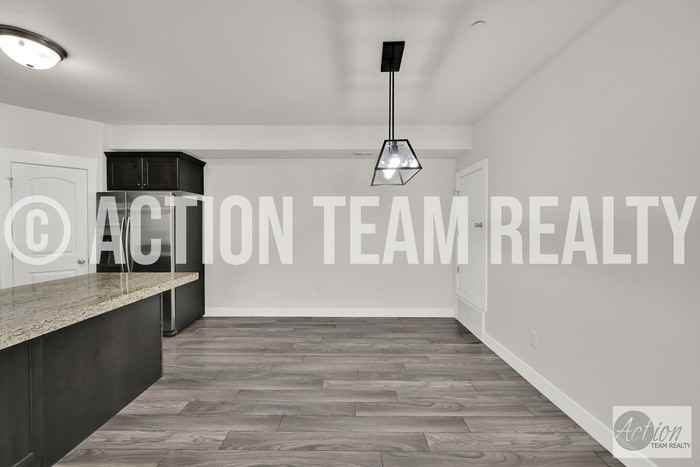 1849 N Crest Rd #1849 - Photo 7 of 20