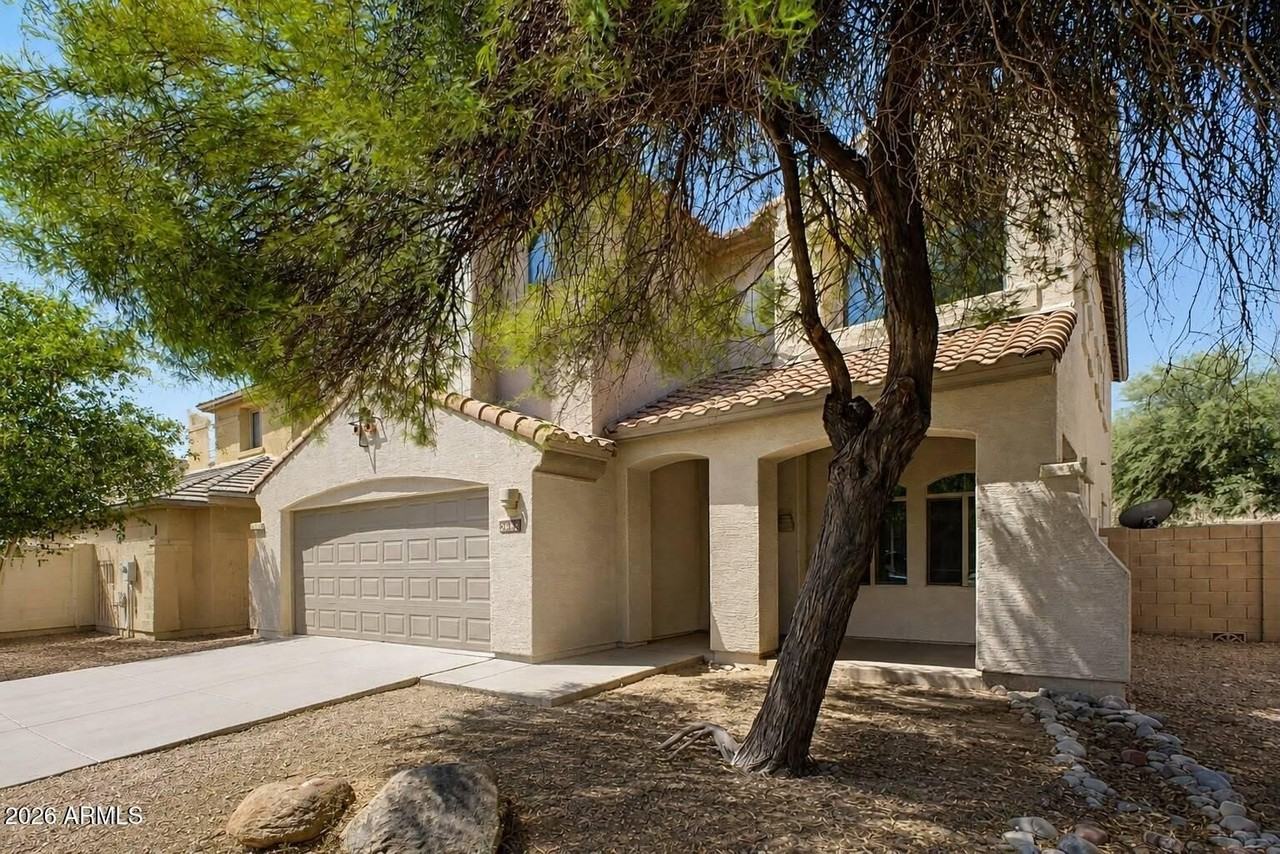 9442 W Palm Ln - Photo 4 of 39