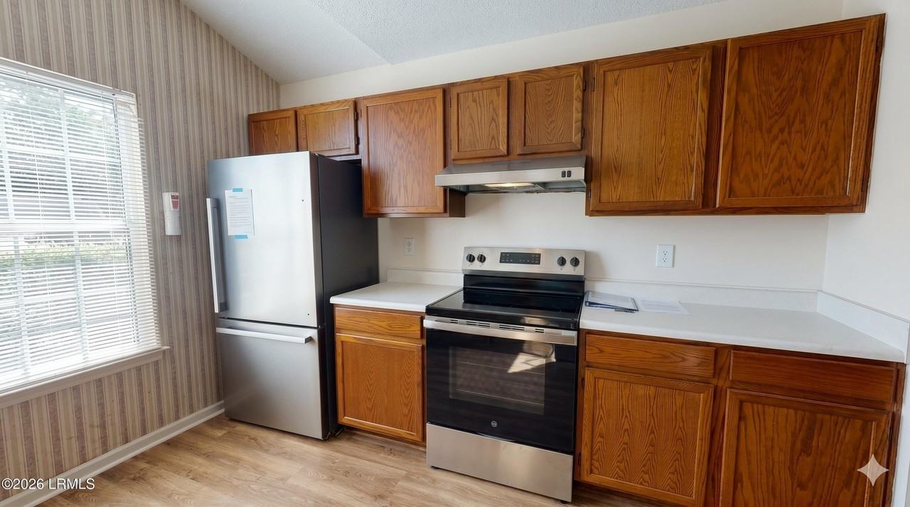 36 Le Moyne Dr - Photo 6 of 29