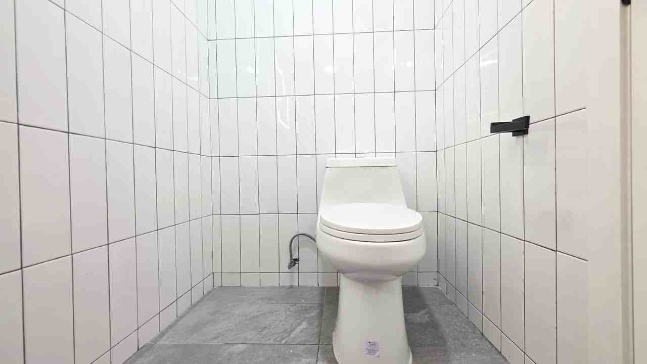 1000 Findlay Avenue #203 - Photo 3 of 4