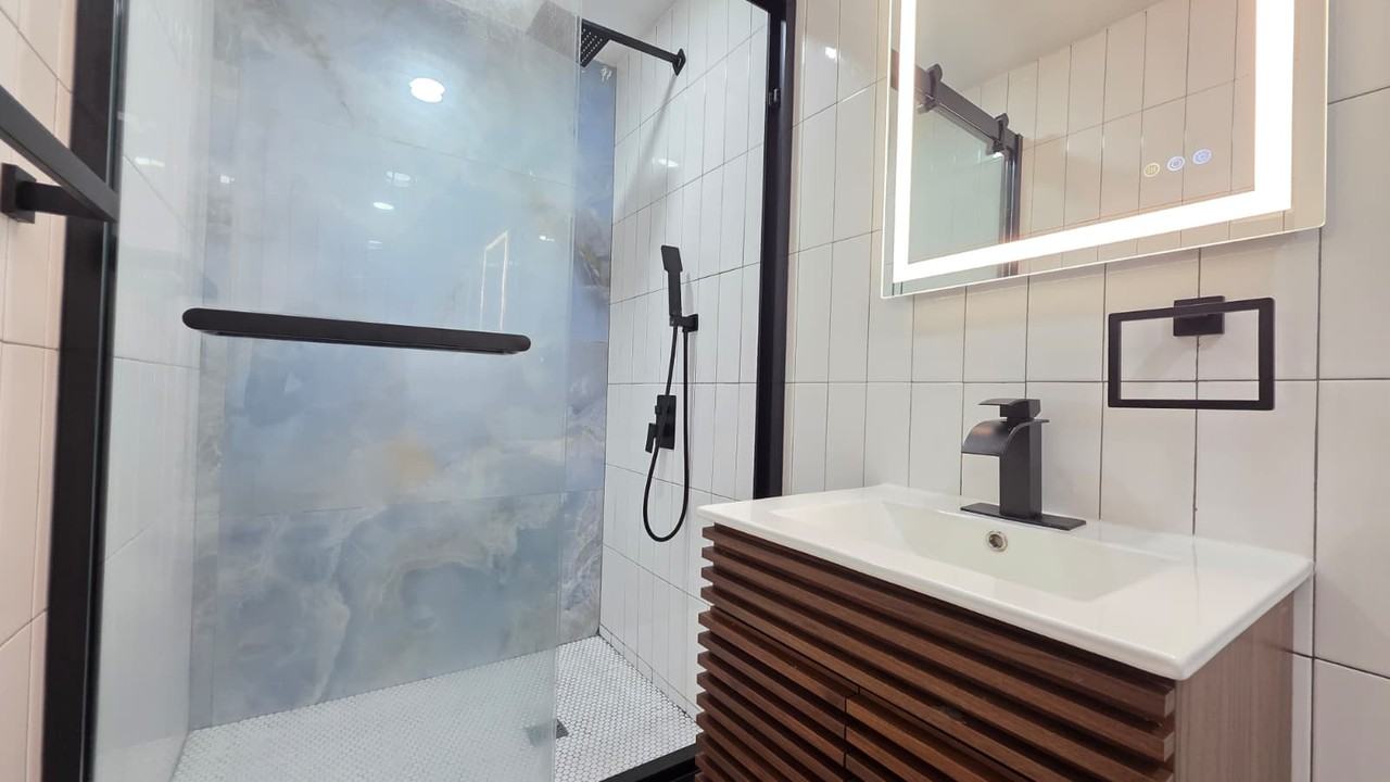 1000 Findlay Avenue #203 - Photo 4 of 4