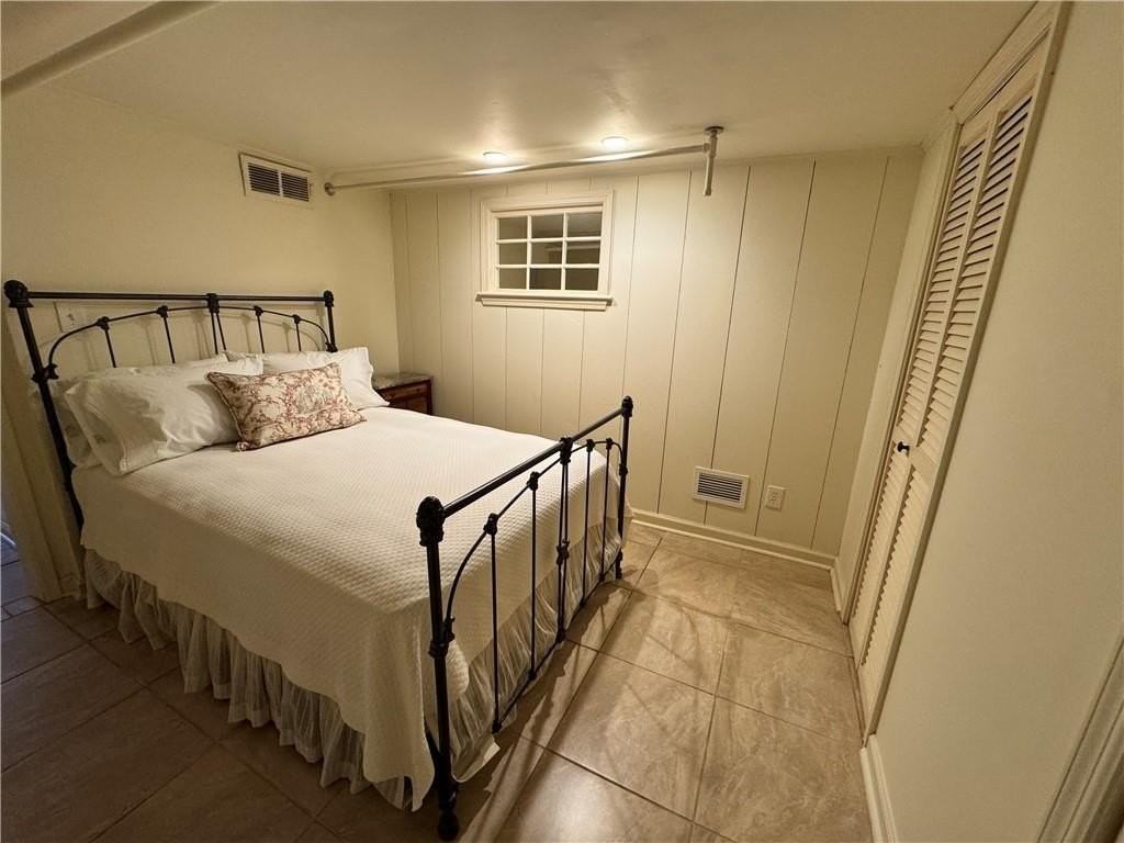 2544 Peachtree Rd Nw #8 - Photo 6 of 10