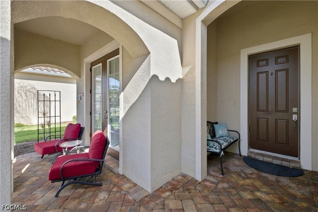 11316 Merriweather Ct - Photo 3 of 38