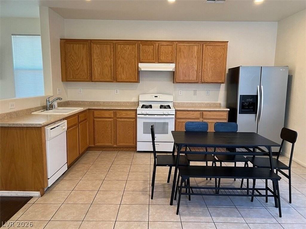 3314 Cave Primrose St - Photo 7 of 16