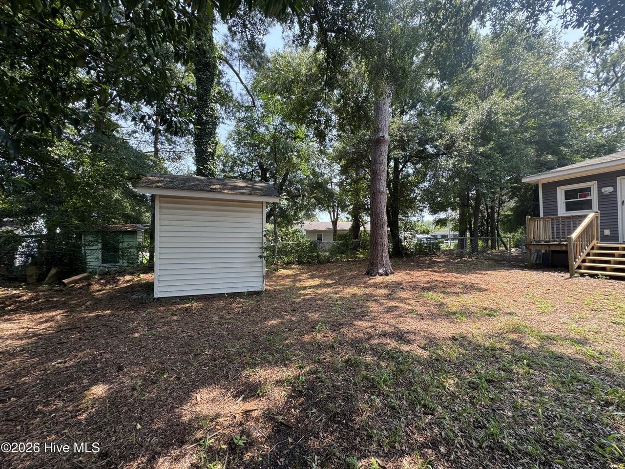 331 Cape Fear Blvd - Photo 3 of 4
