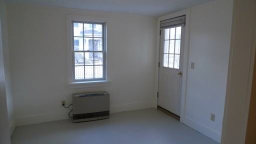 76 State St - Photo 2 of 8