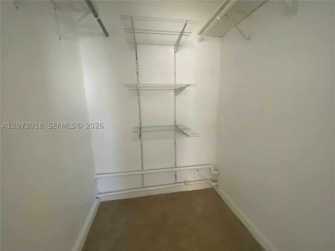 3670 Sw 60th Ave #2 - Photo 5 of 12