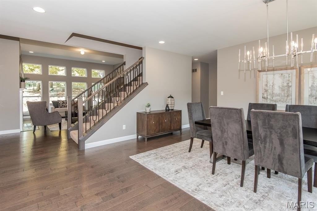 2708 Brook Hill Ln - Photo 2 of 49