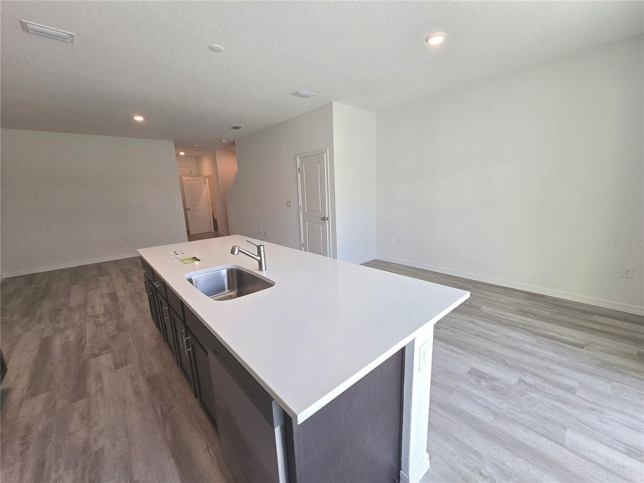 737 Maple Oak Dr - Photo 6 of 27