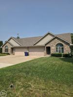 featured image of 33527 Roselawn St