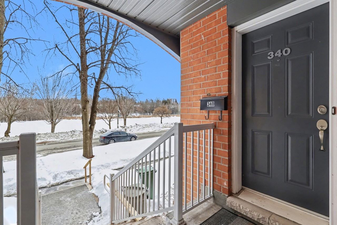 340 London Terrace - Photo 2 of 32