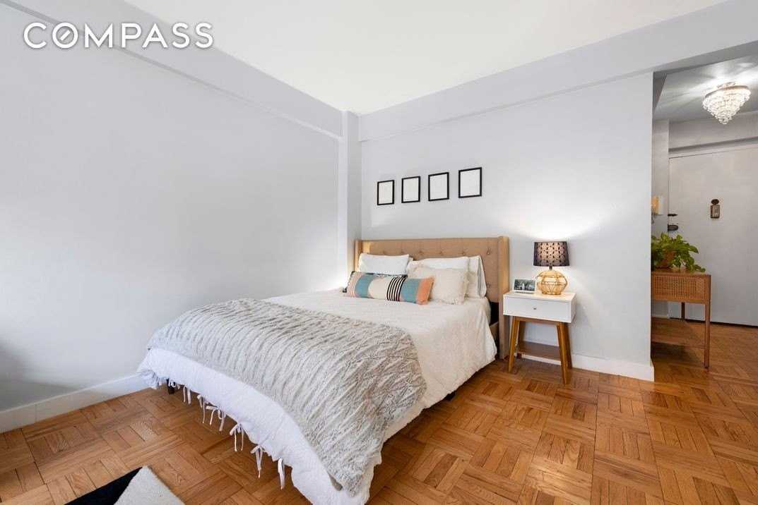 270 Jay St #4K - Photo 7 of 9