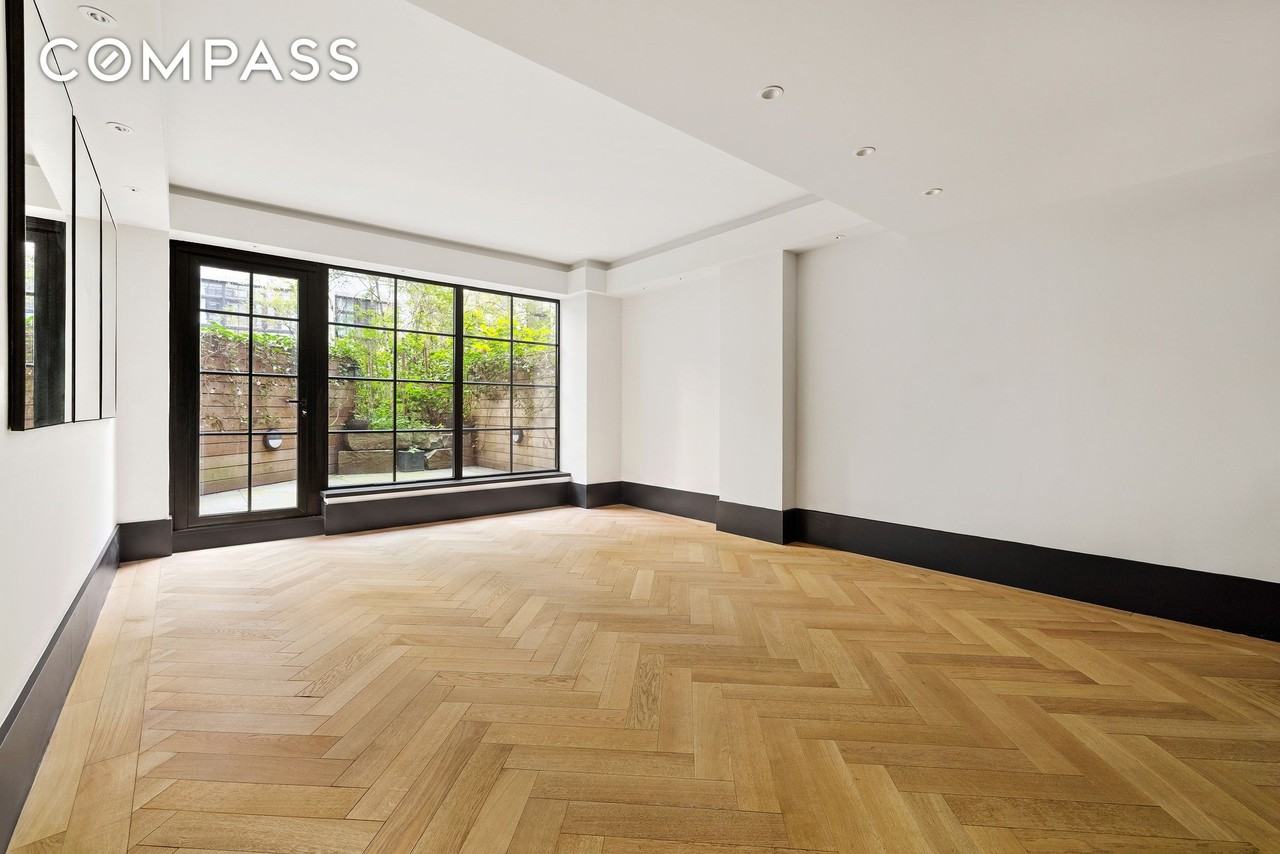 51 Jay St #1M - Photo 5 of 20
