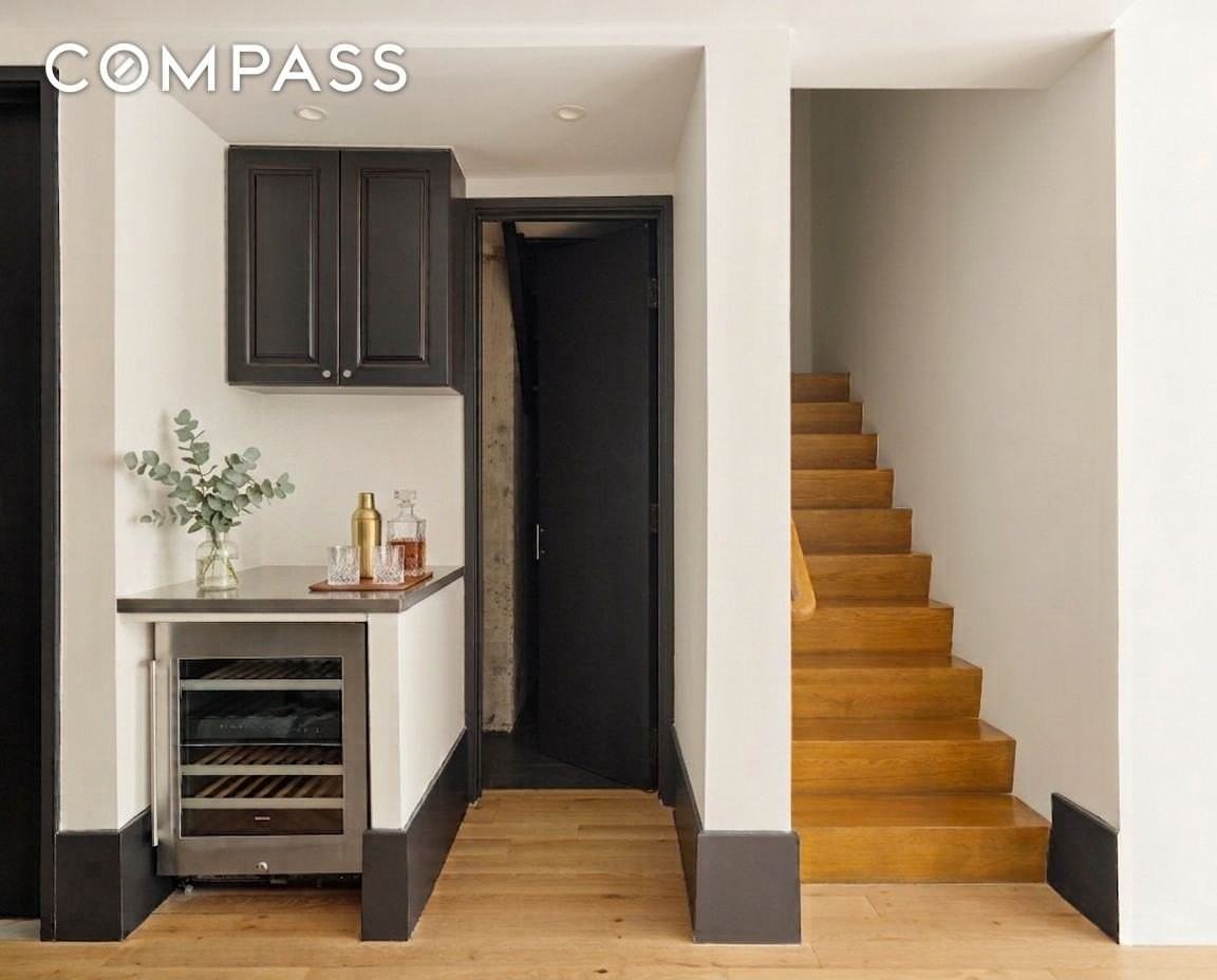 51 Jay St #1M - Photo 6 of 20
