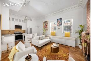 92 Horatio St - Photo 1 of 1