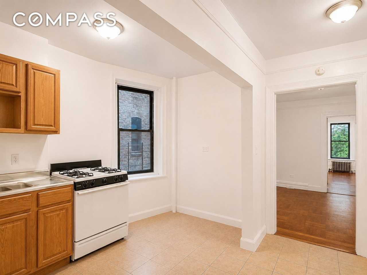2755 Reservoir Ave #2K - Photo 6 of 8