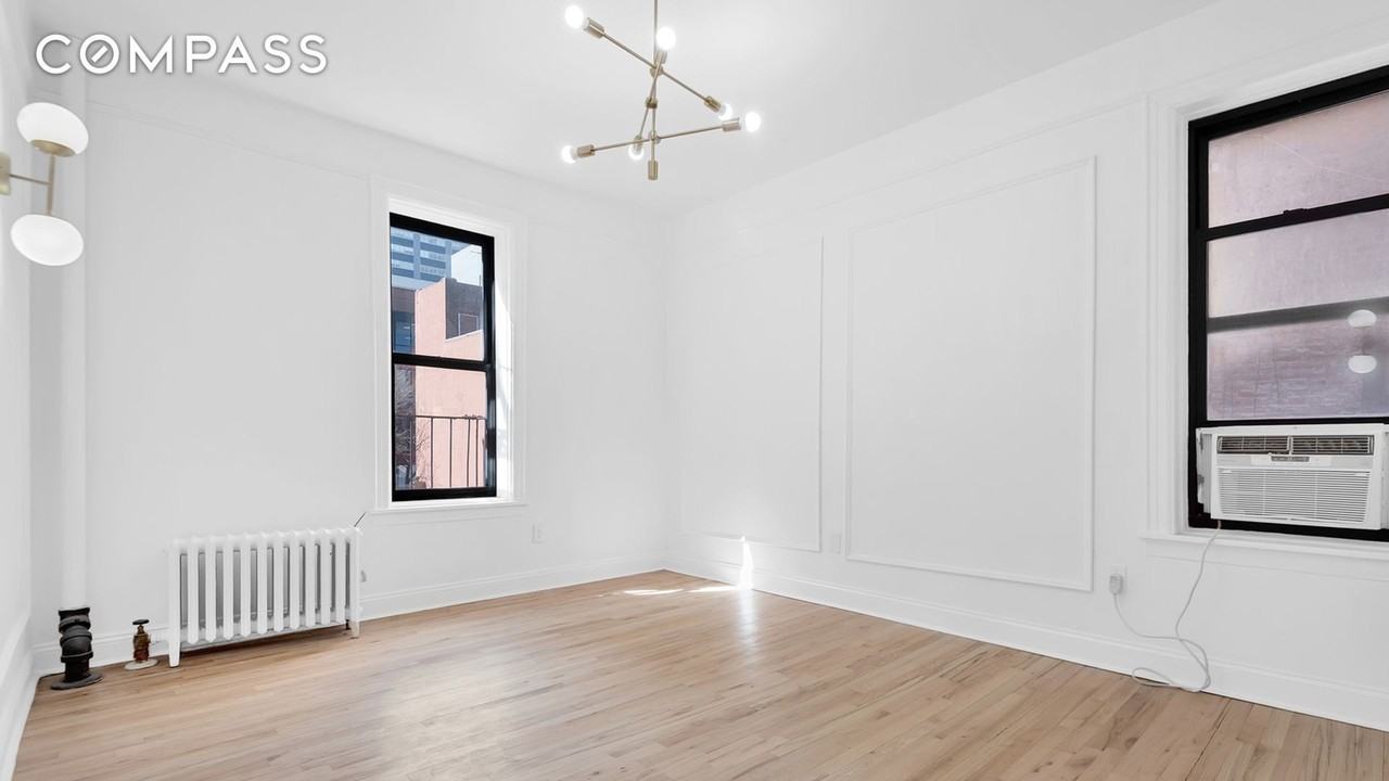 48 W 138th St #2F - Photo 3 of 7
