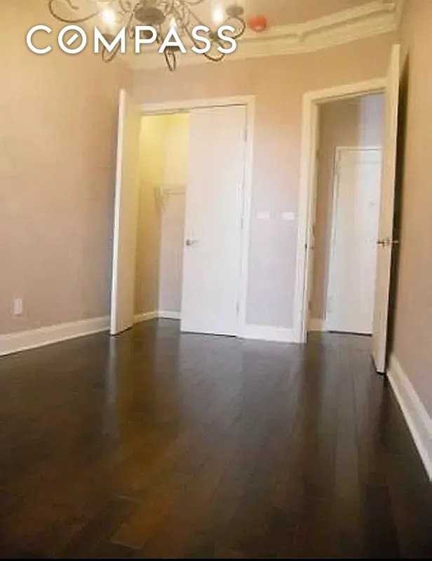 315 W 91st St #3B - Photo 4 of 13